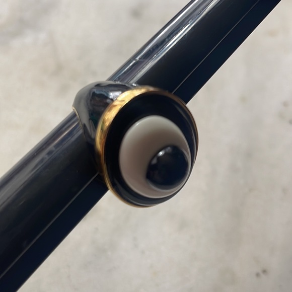 Hutton Wilkinson Large Eye Ring - Picture 5 of 8